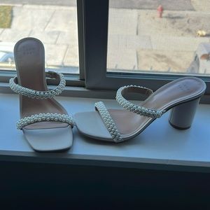Pearl wedge heels